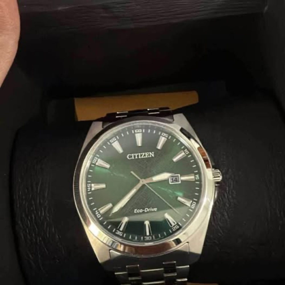 Citizen Peyten Eco-Drive BM7530-50X – Green Dial